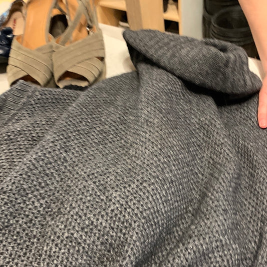 MaxMara gray knit tunic