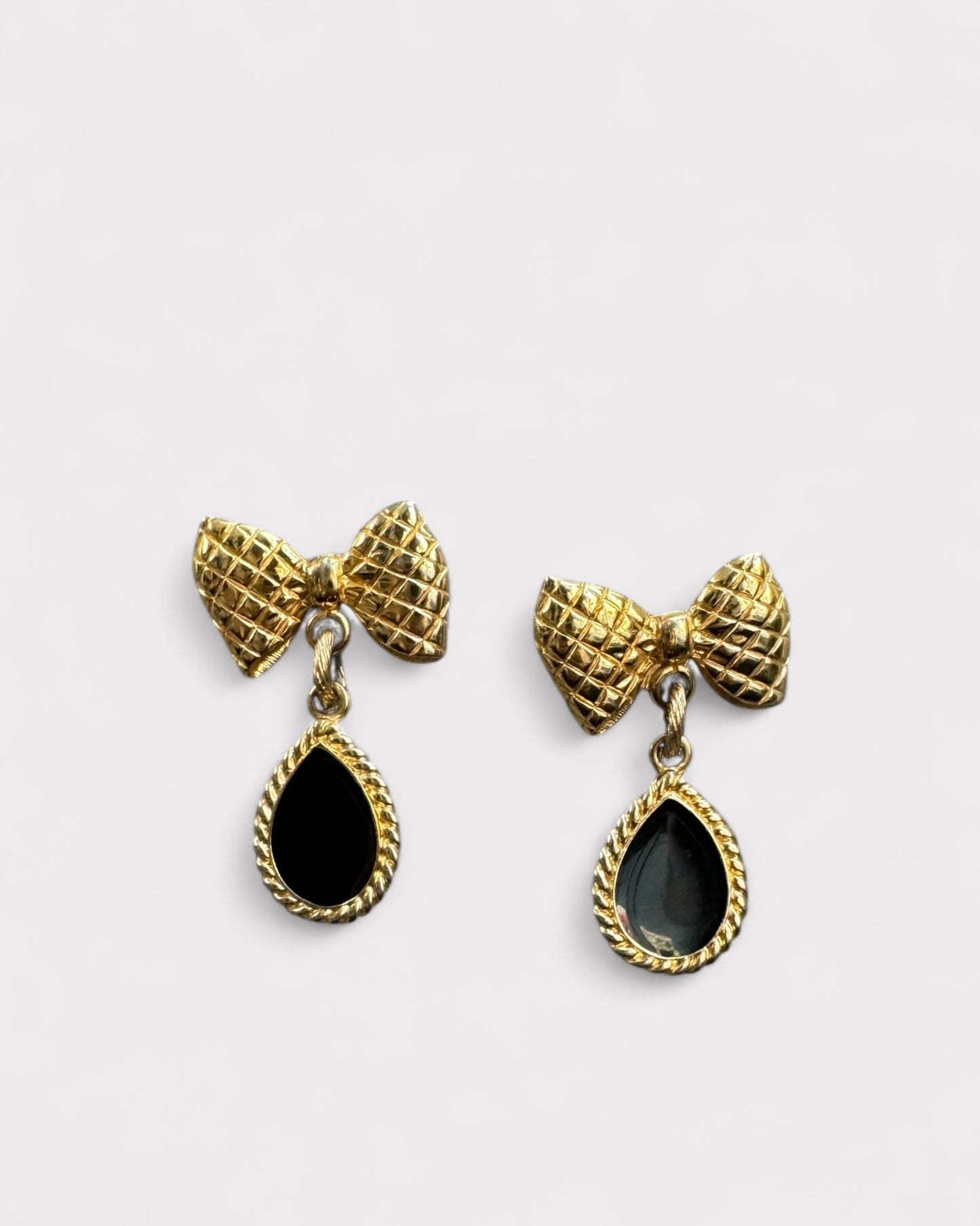 BDO black stone earrings Gold plated