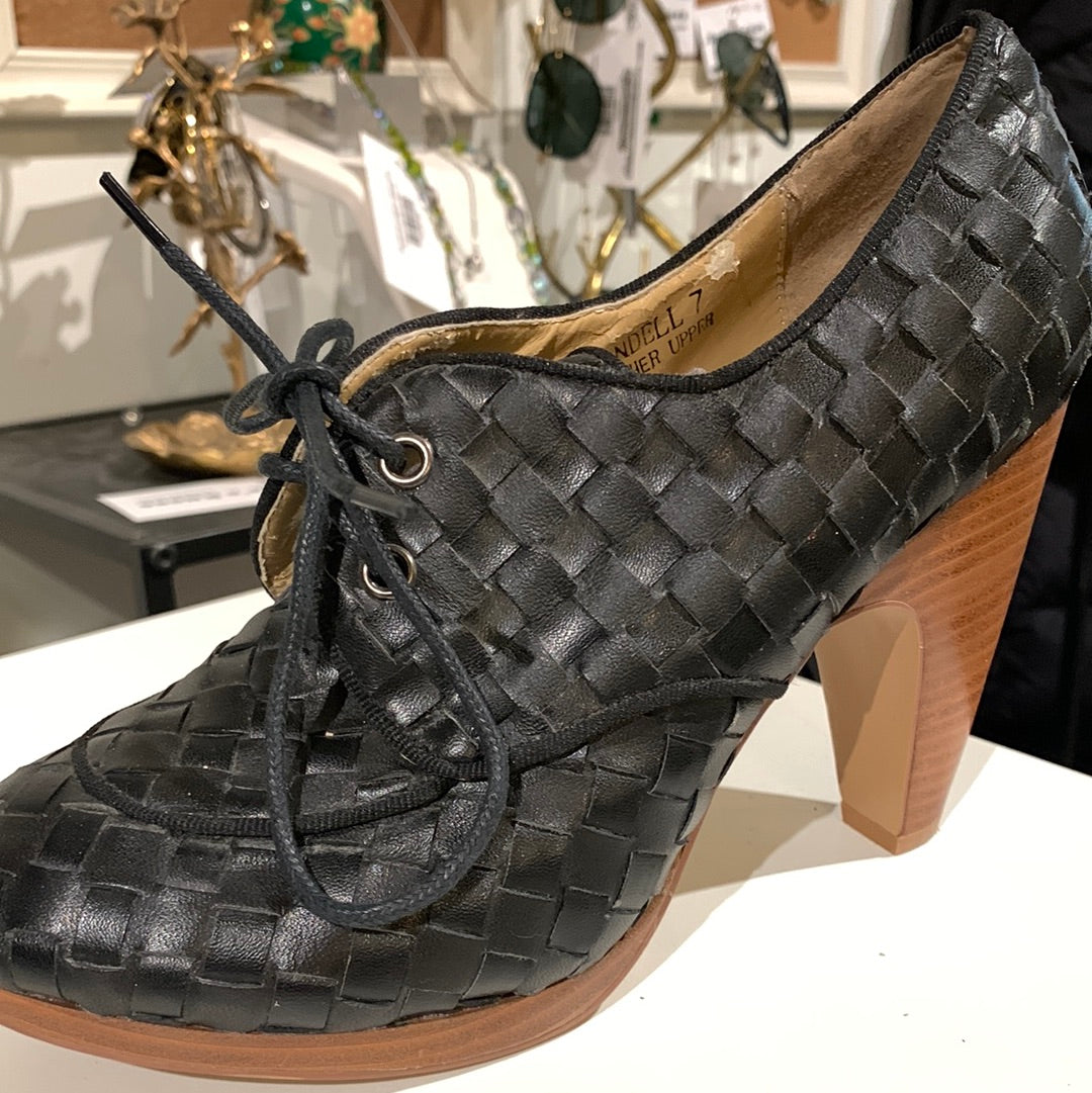 Black braided leather heels