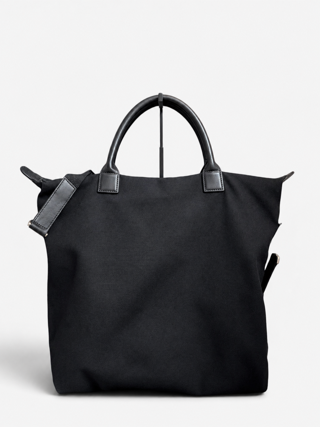 Want Les Essentiels Bag