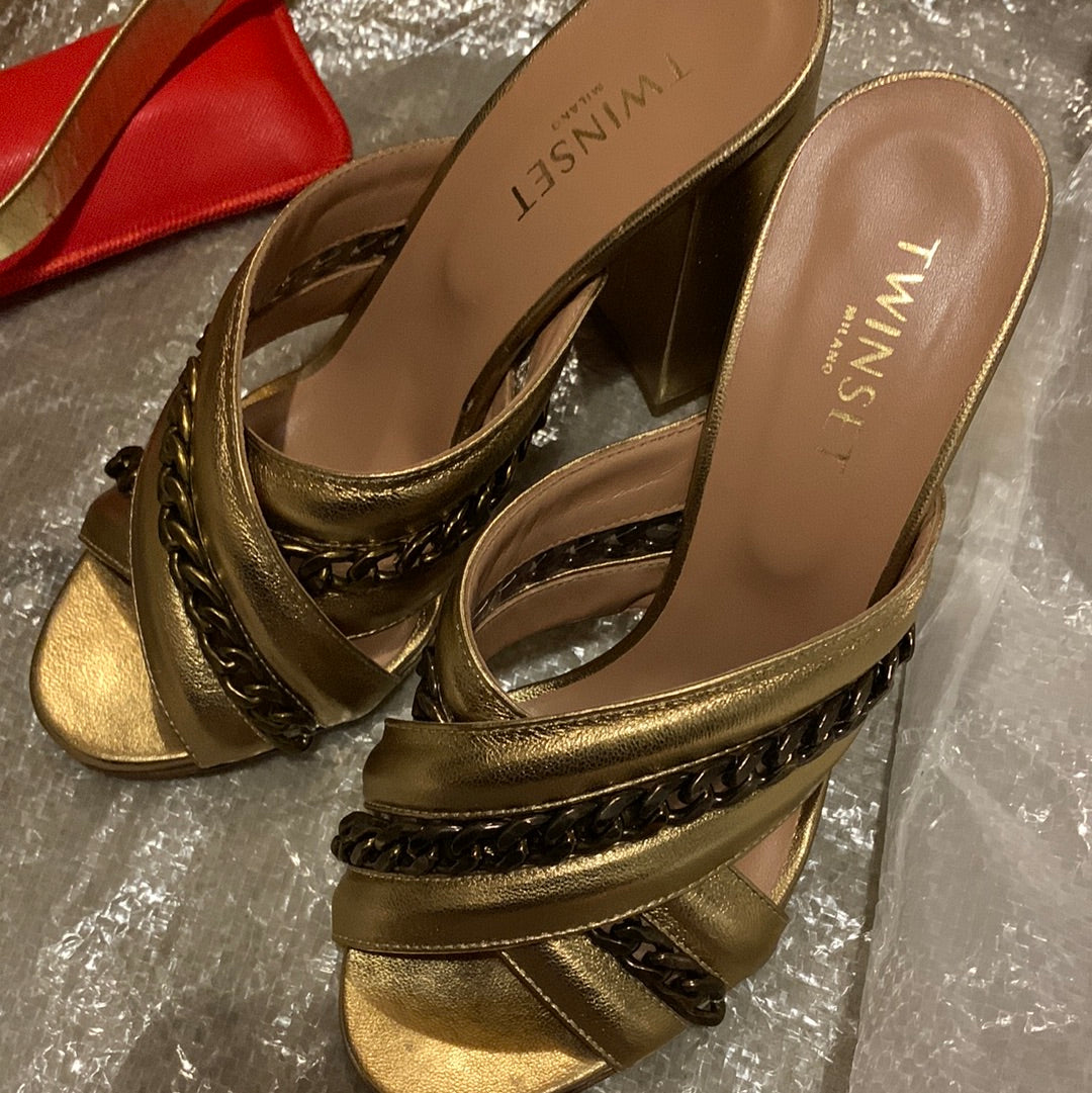 Twinset gold chain heel