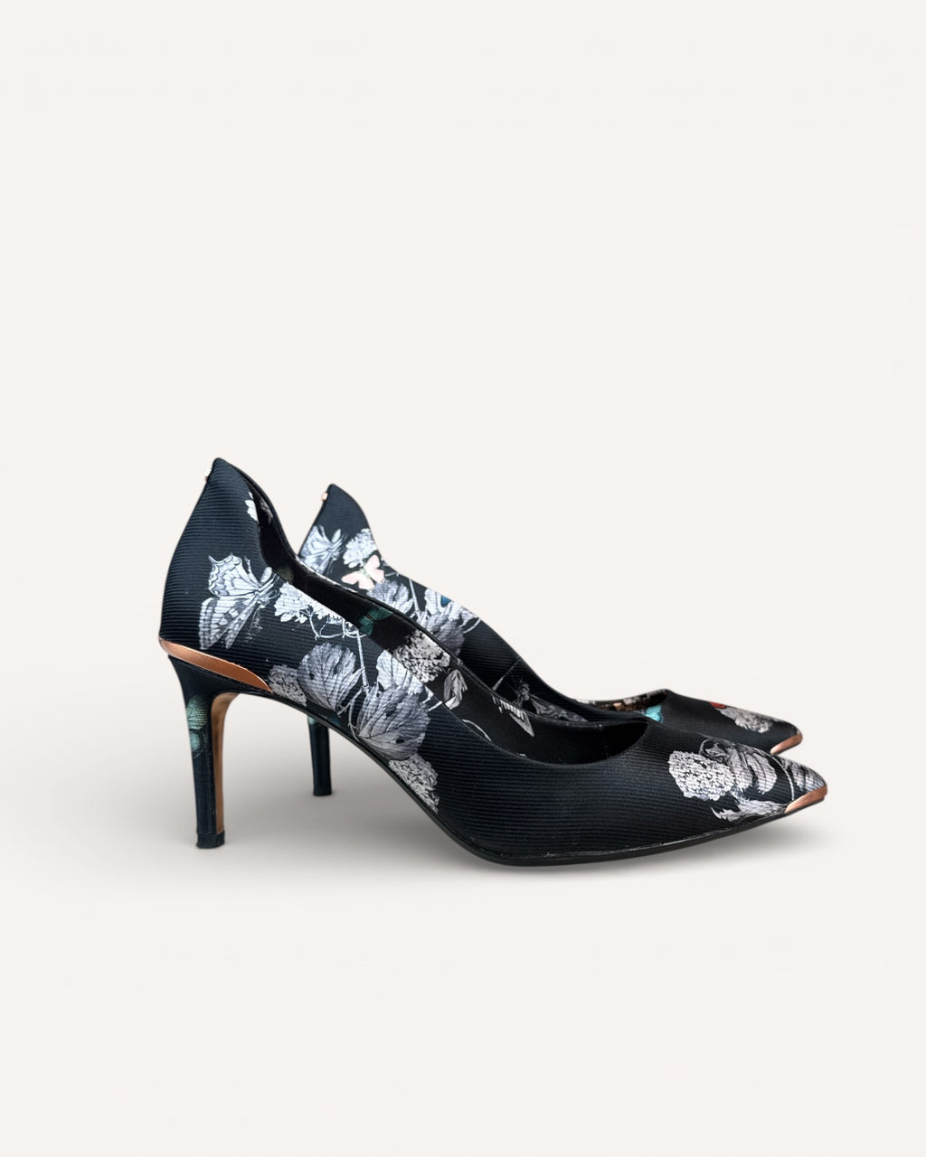 Ted Baker heels size 38.5