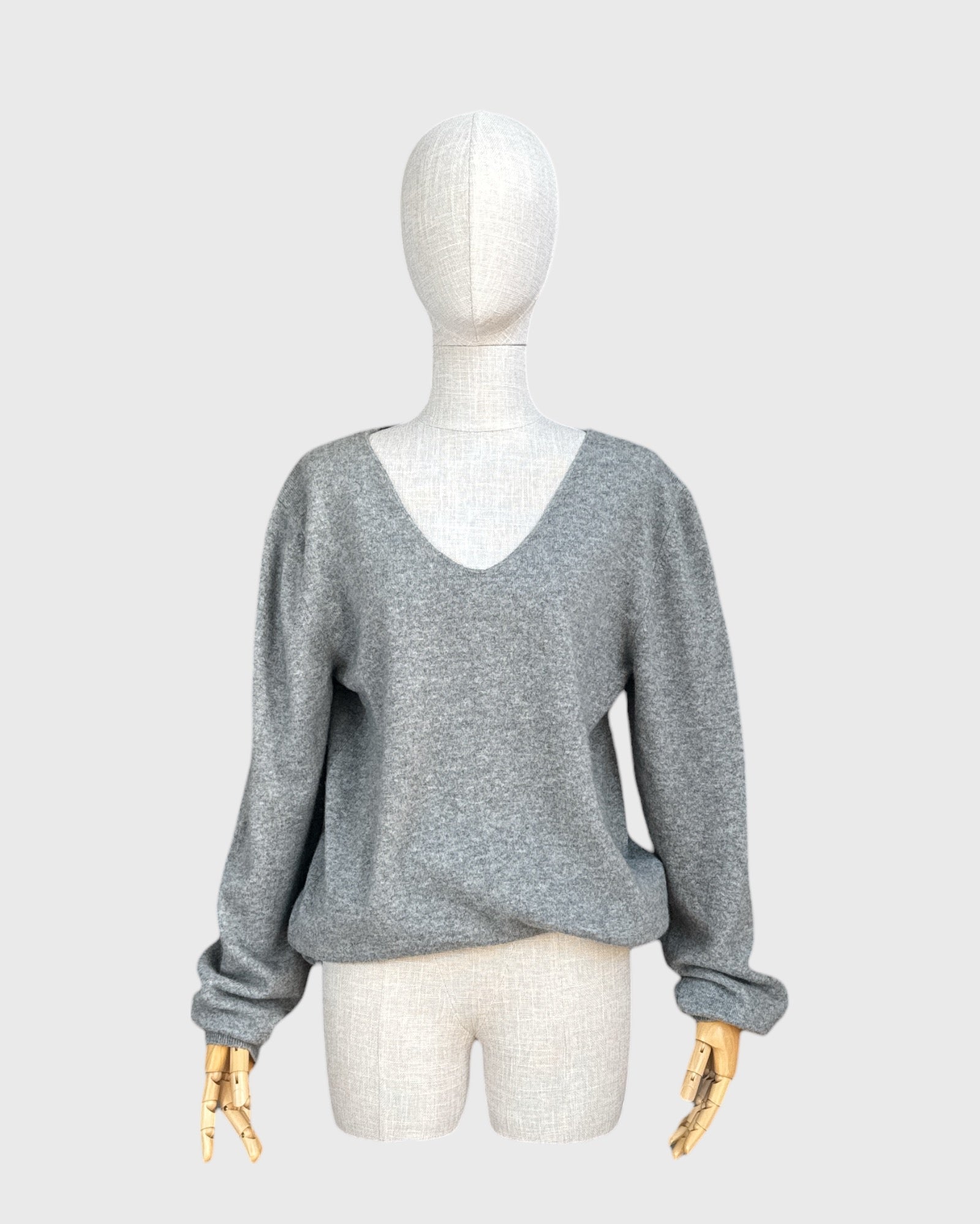 Hugo Boss 100% cashmere sweater, M