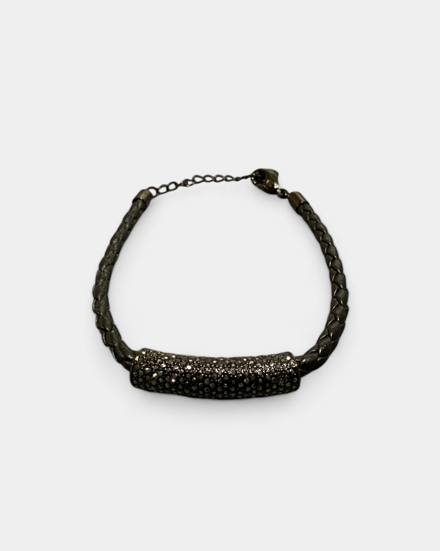 Black bracelet with Swarovski diamond