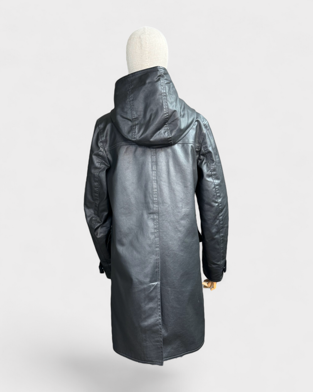 Black Coat, m0851, 2