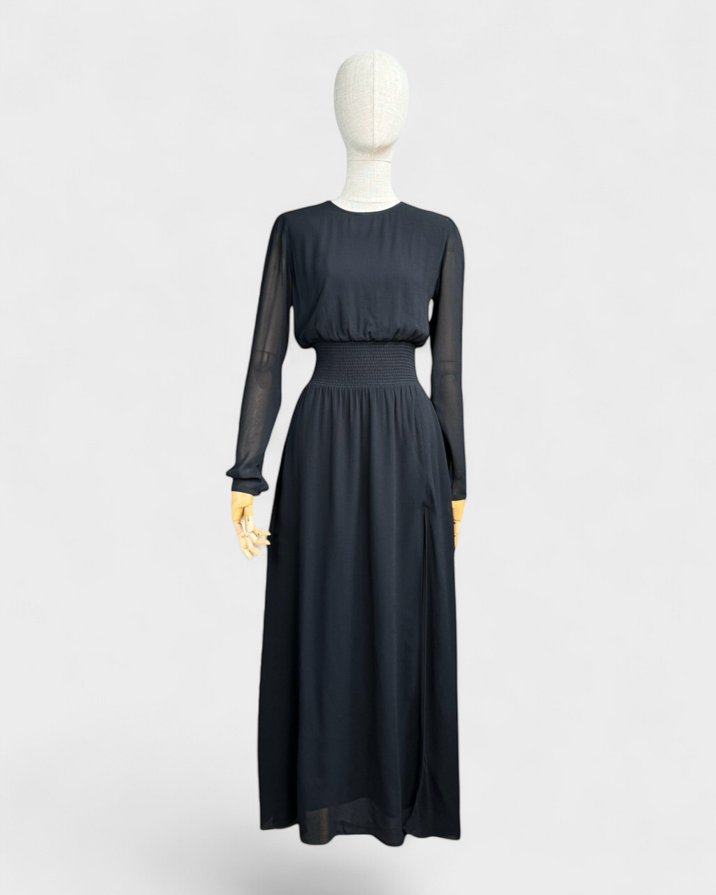 Long black dress, Wilfred, S