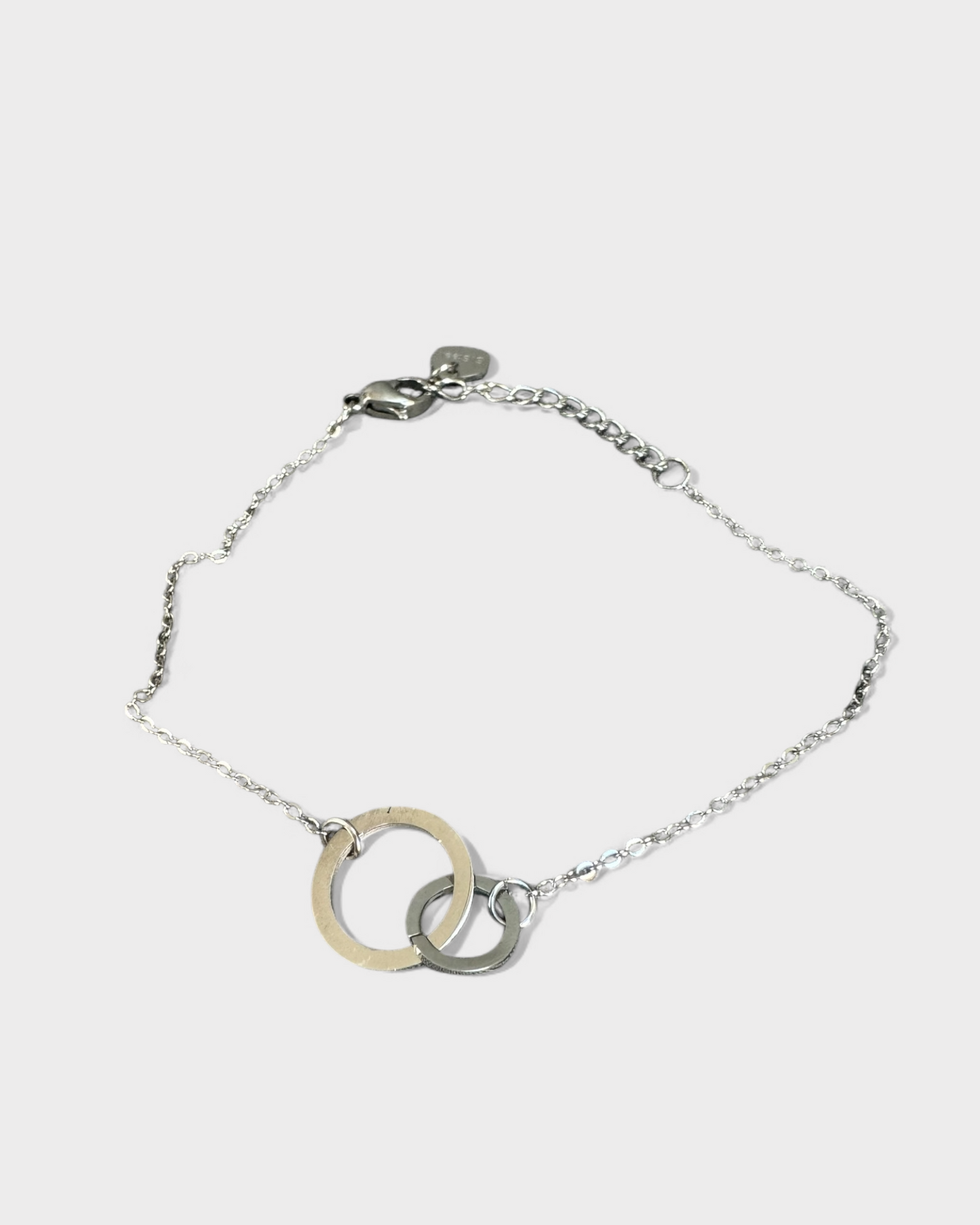 Two ring silver bracelet