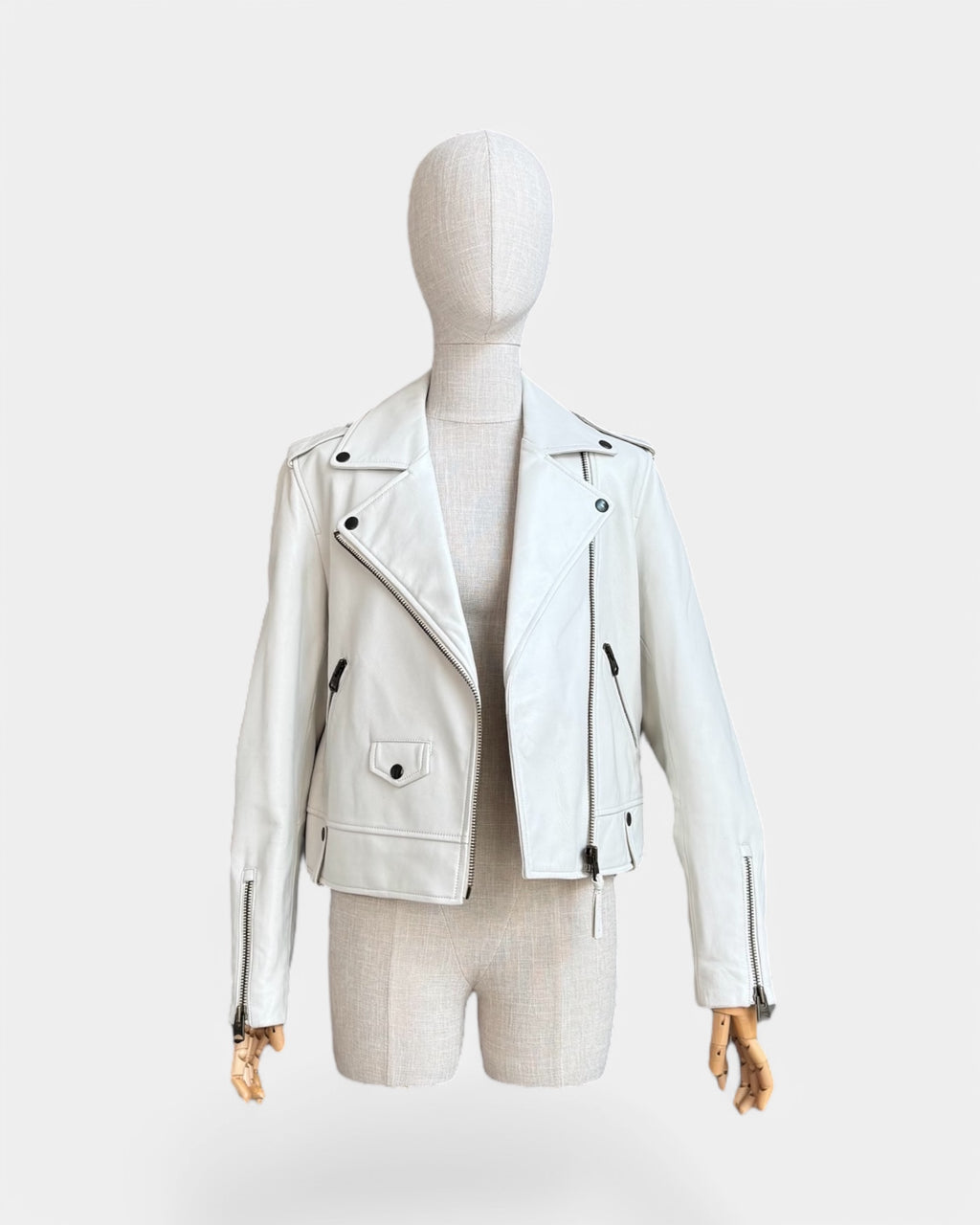 Mackage white leather perfecto, M